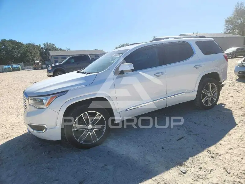 2017 GMC ACADIA фото