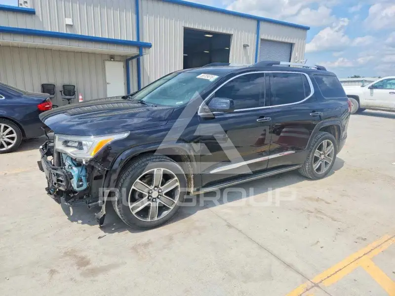 2017 GMC ACADIA photo