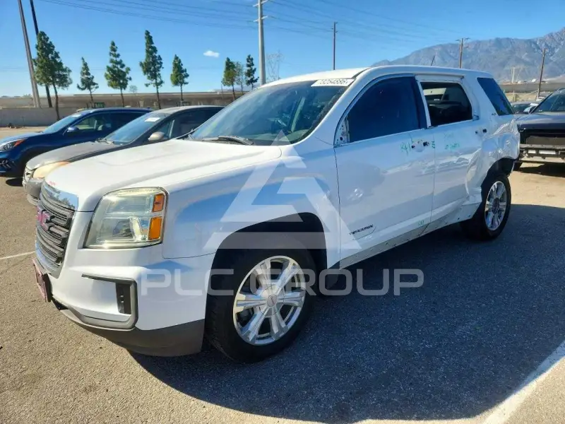 2017 GMC TERRAIN photo