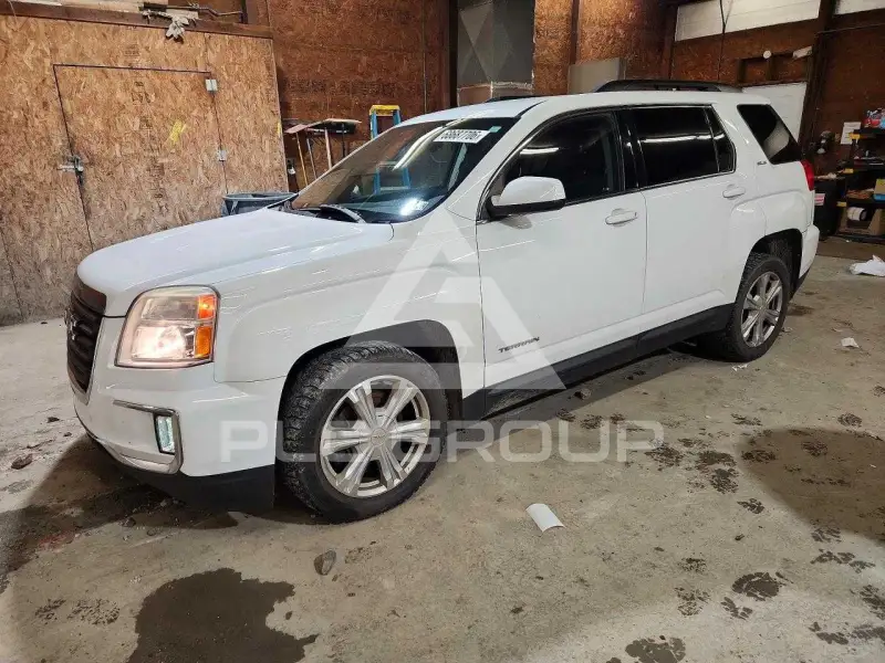 2017 GMC TERRAIN photo
