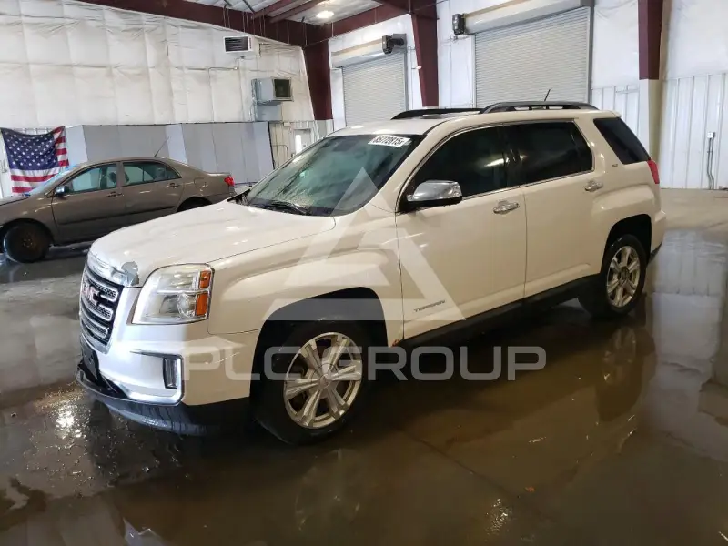 2017 GMC TERRAIN photo
