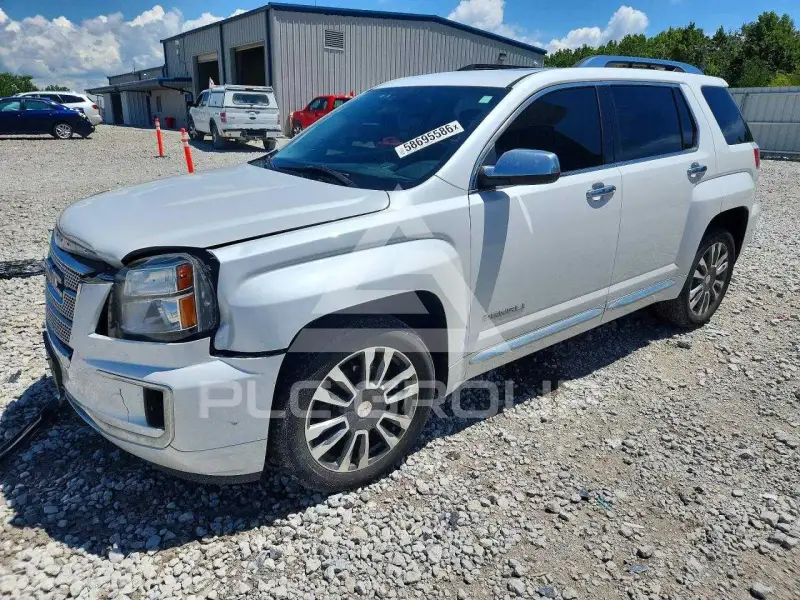 2017 GMC TERRAIN photo