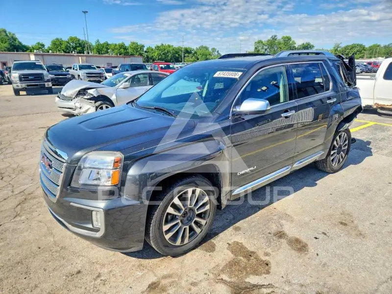 2017 GMC TERRAIN photo