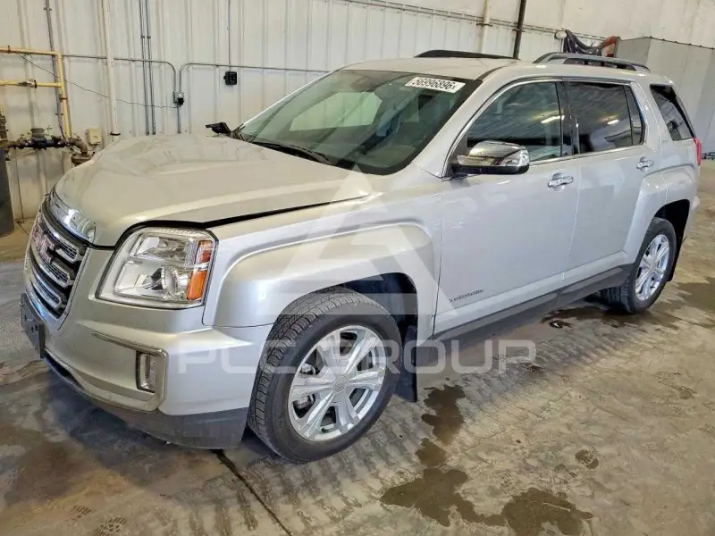 2017 GMC TERRAIN photo