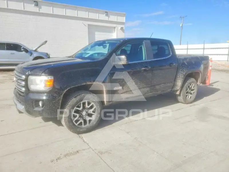 2017 GMC CANYON фото