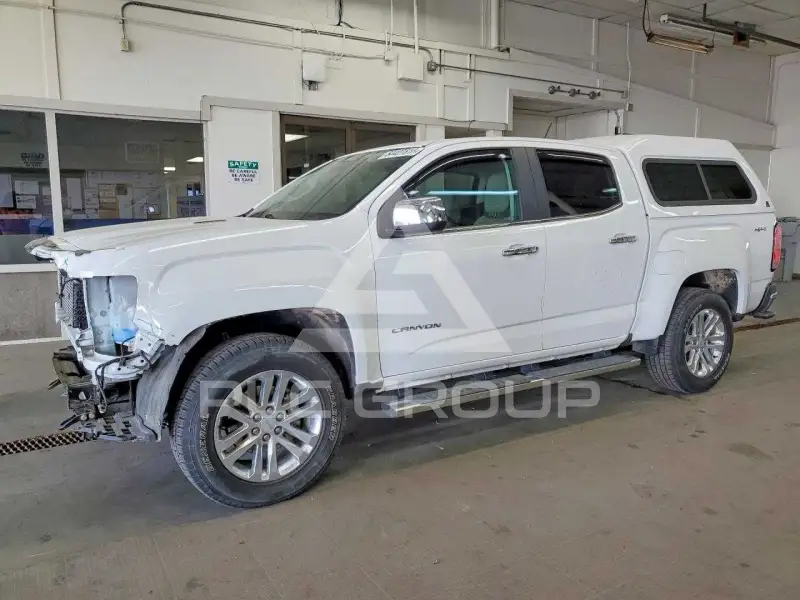 2017 GMC CANYON фото