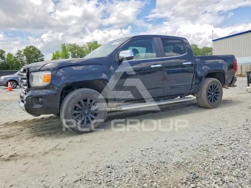 2017 GMC CANYON photo