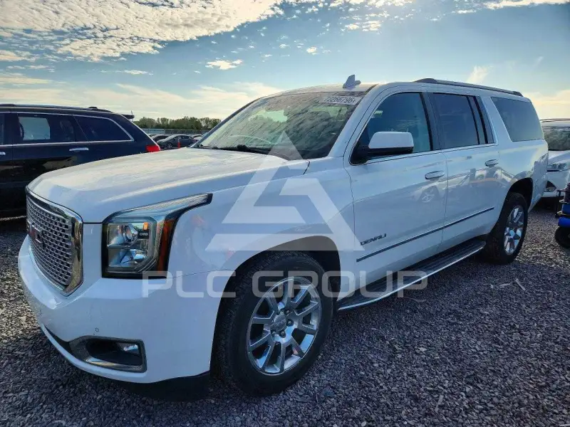 2017 GMC YUKON фото