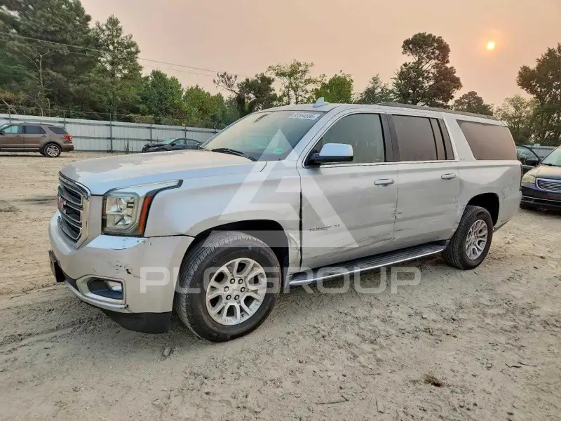2017 GMC YUKON photo