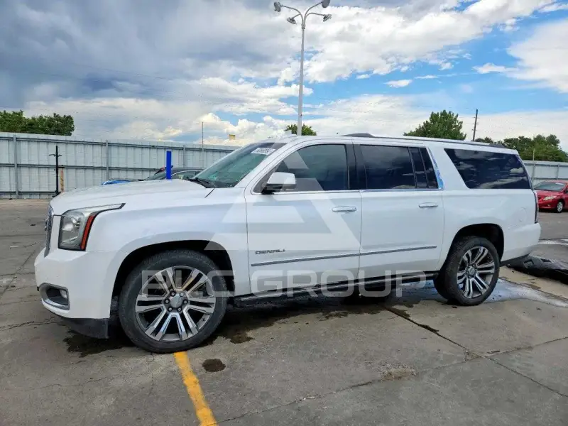 2017 GMC YUKON фото