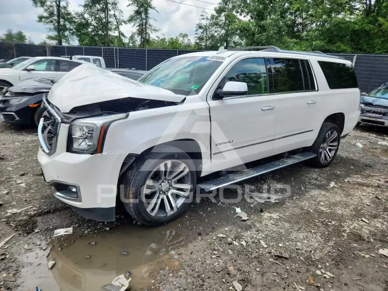 2017 GMC YUKON фото