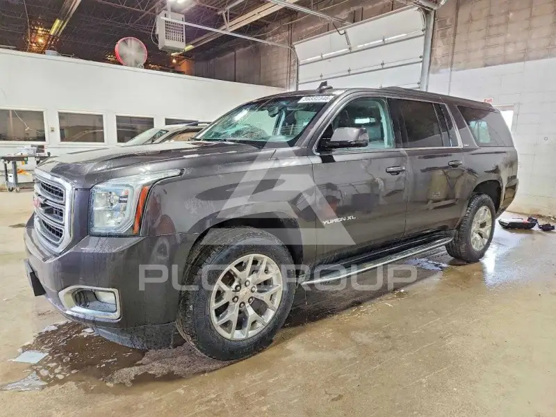 2017 GMC YUKON photo