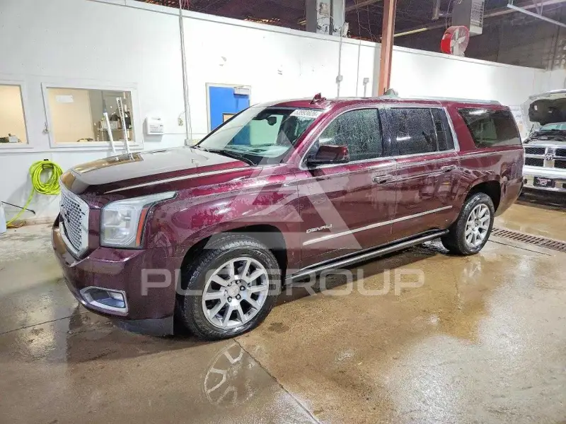 2017 GMC YUKON фото