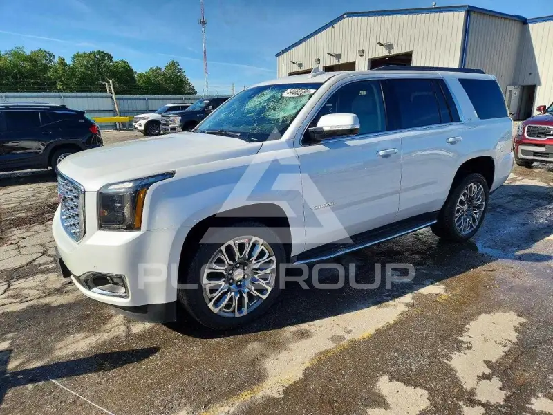 2017 GMC YUKON photo
