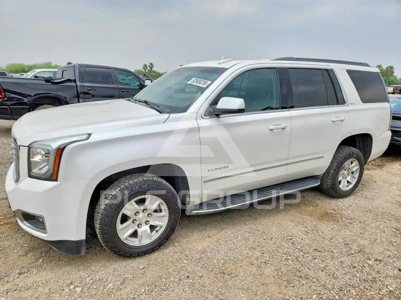 2017 GMC YUKON photo