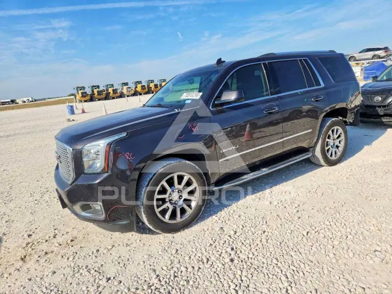 2017 GMC YUKON фото