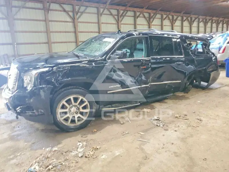 2017 GMC YUKON фото