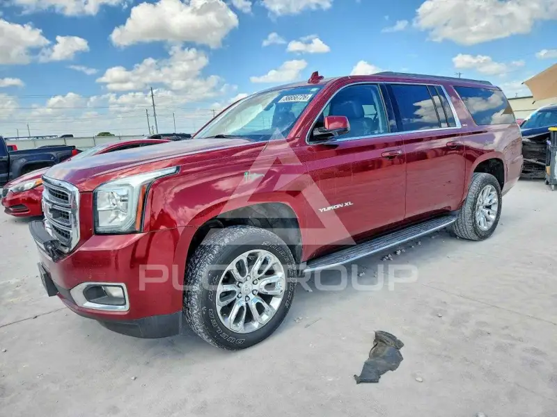 2017 GMC YUKON photo