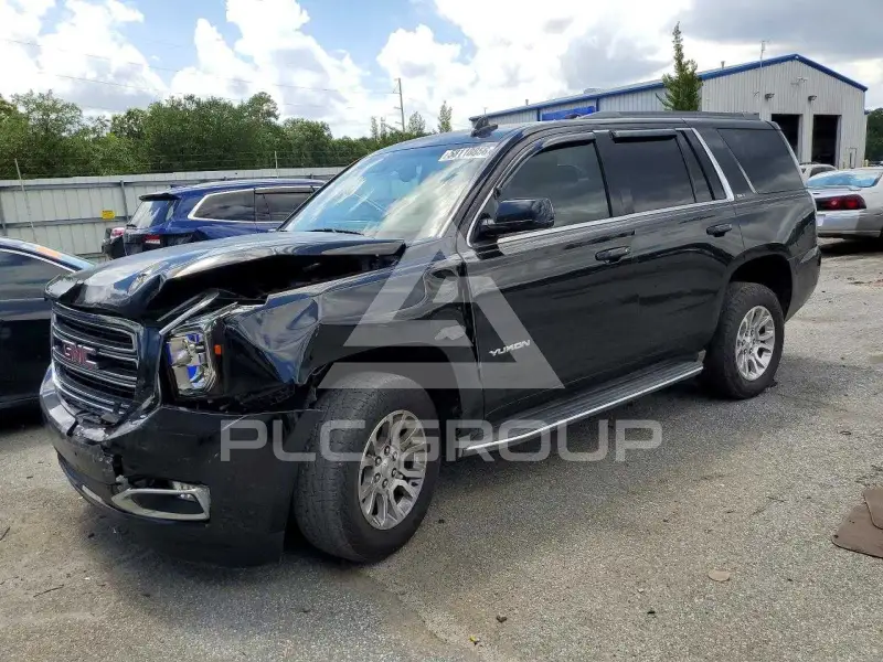 2017 GMC YUKON photo