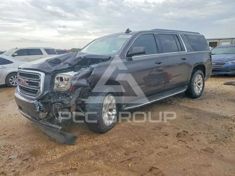2017 GMC YUKON фото