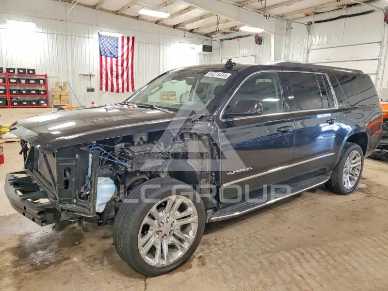 2017 GMC YUKON фото