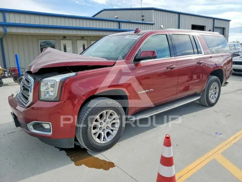 2017 GMC YUKON фото