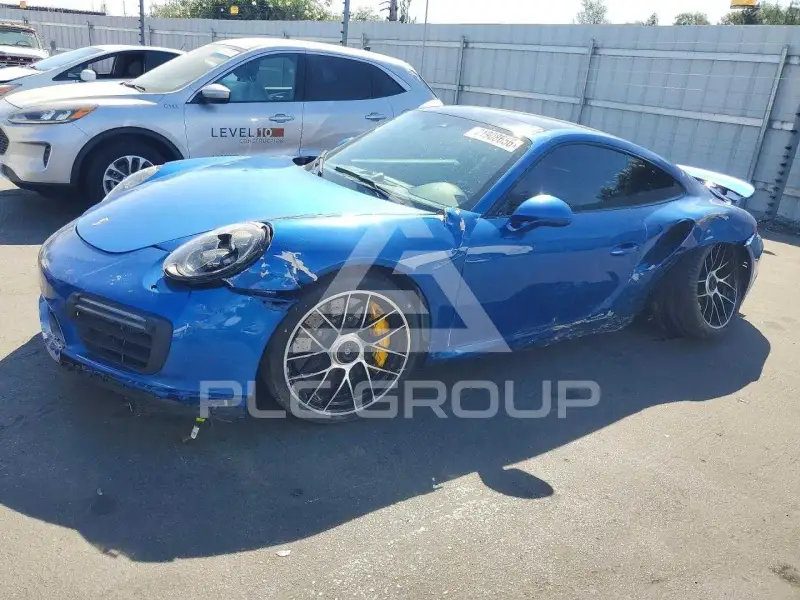 2017 Porsche 911 photo