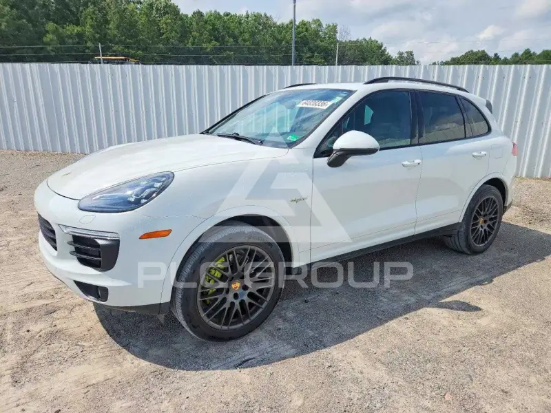 2017 Porsche Cayenne фото