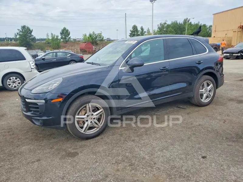 2017 Porsche Cayenne photo