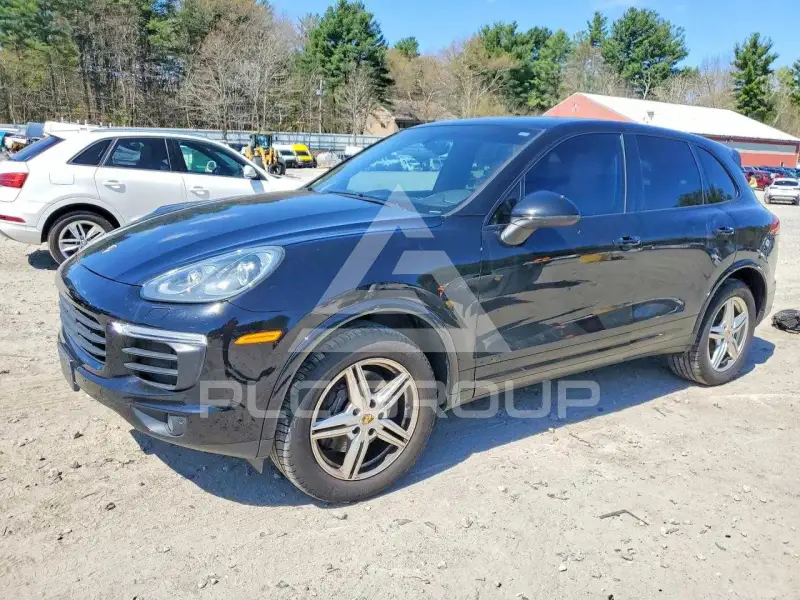 2017 Porsche Cayenne photo