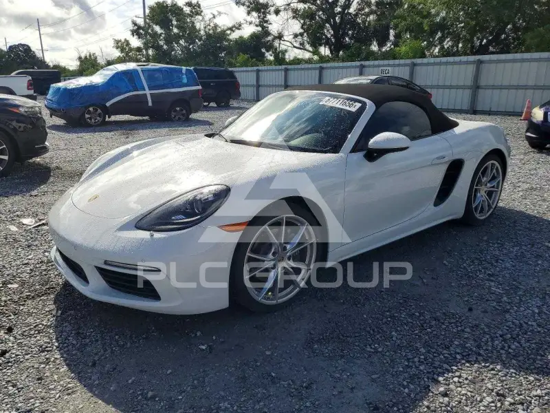 2017 Porsche BOXSTER photo