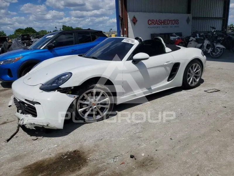 2017 Porsche BOXSTER photo