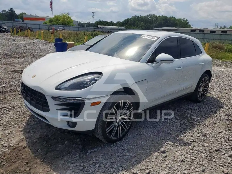 2017 Porsche MACAN photo