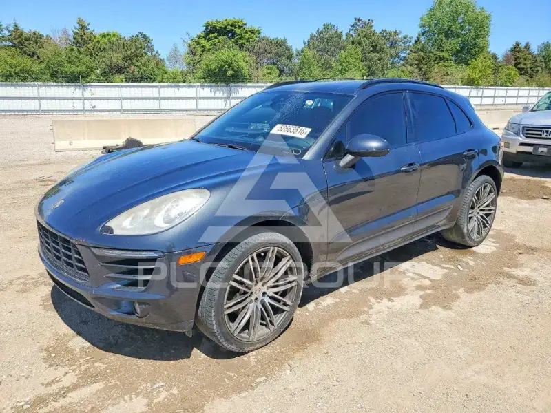 2017 Porsche MACAN photo