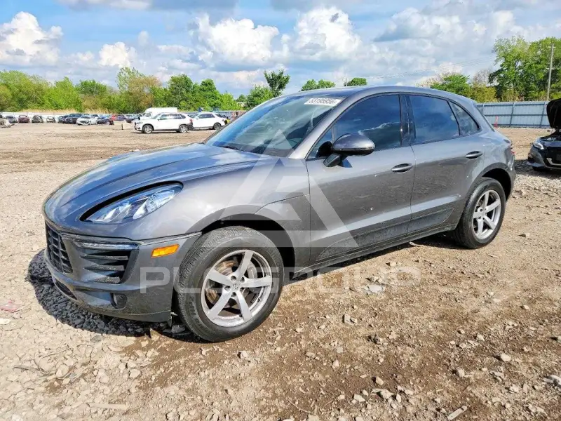 2017 Porsche MACAN photo