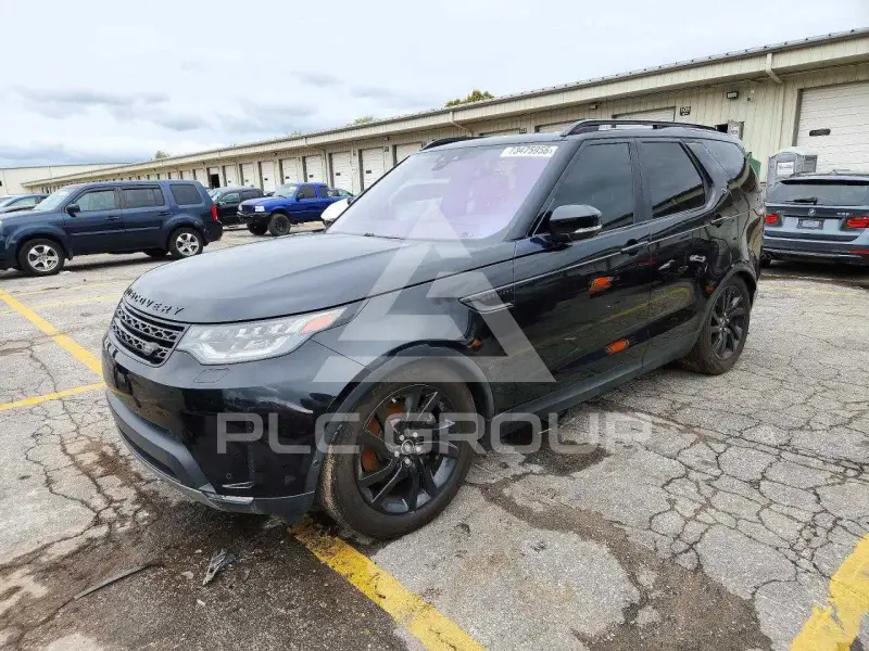 2017 Land Rover Discovery photo