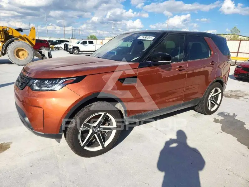 2017 Land Rover Discovery photo