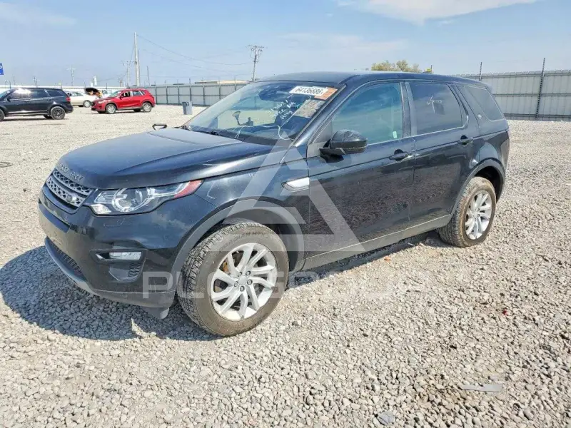 2017 Land Rover Discovery photo