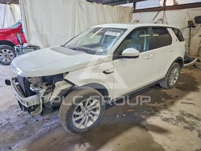 2017 Land Rover Discovery photo
