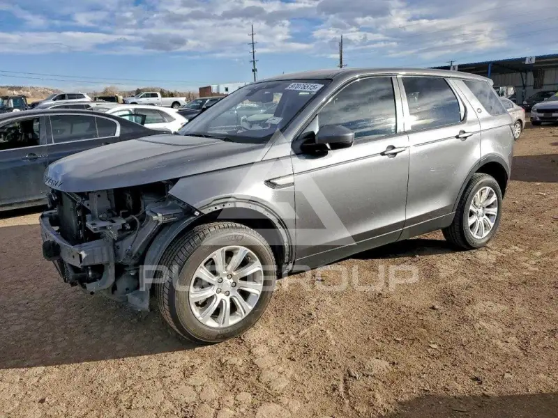 2017 Land Rover Discovery photo