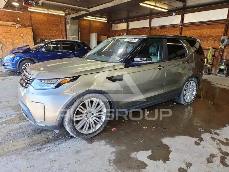 2017 Land Rover Discovery фото
