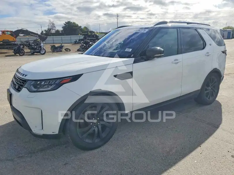 2017 Land Rover Discovery photo