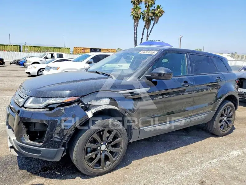 2017 Land Rover Range Rover photo