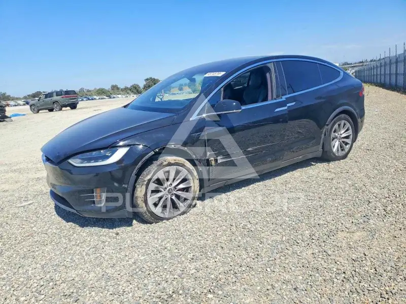 2017 Tesla Model X photo