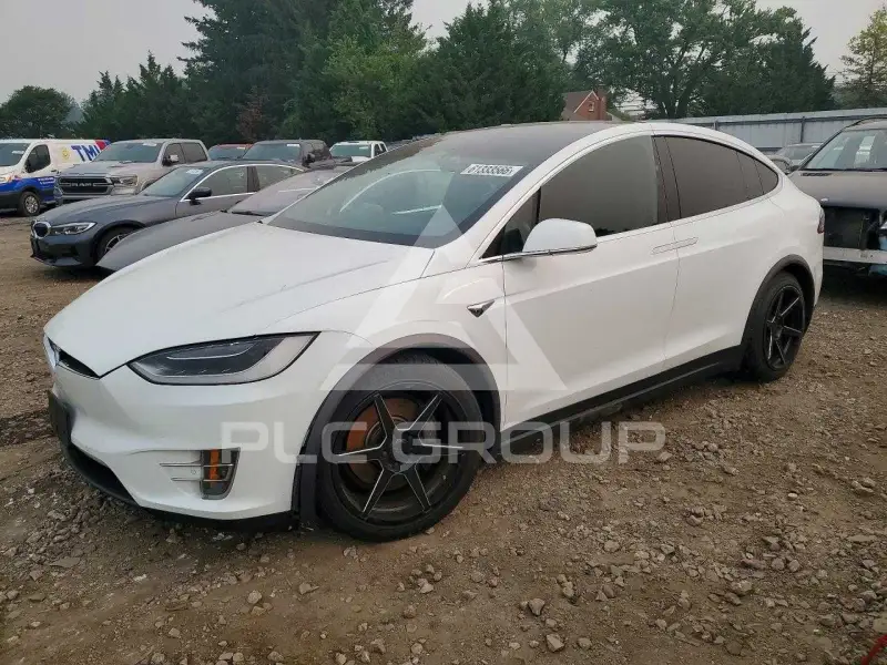 2017 Tesla Model X photo