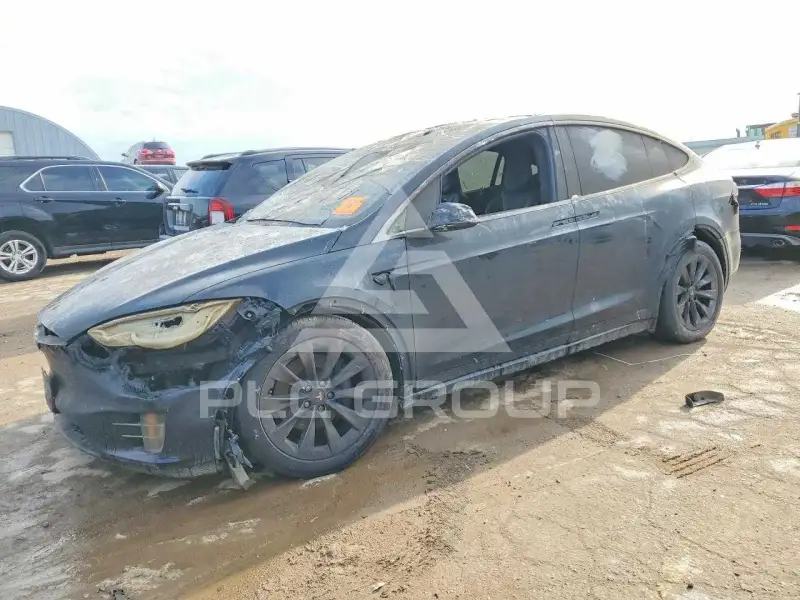 2017 Tesla Model X photo