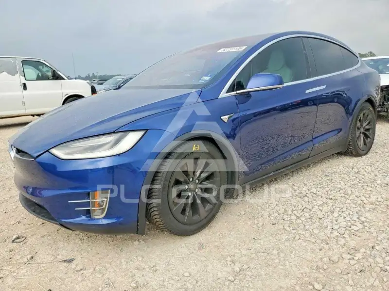2017 Tesla Model X photo