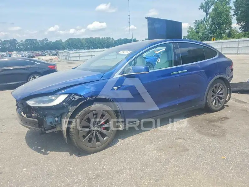 2017 Tesla Model X photo