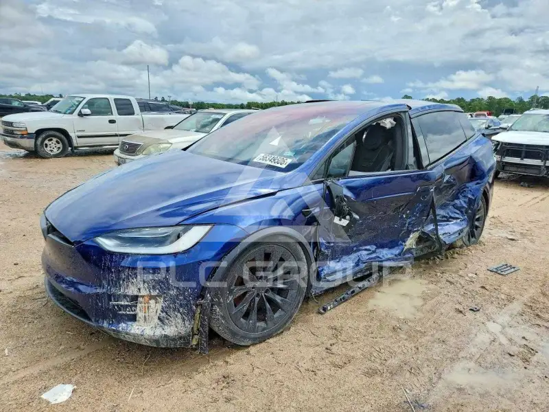 2017 Tesla Model X фото