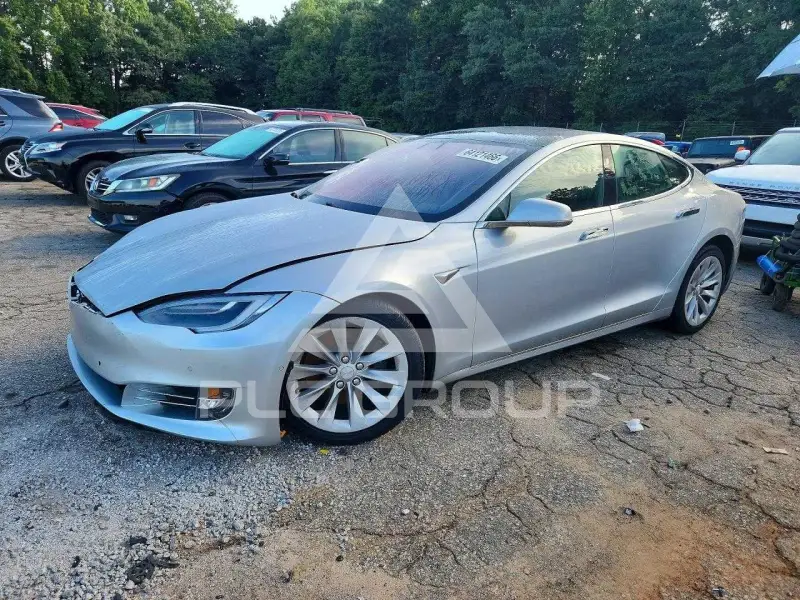 2017 Tesla Model S фото